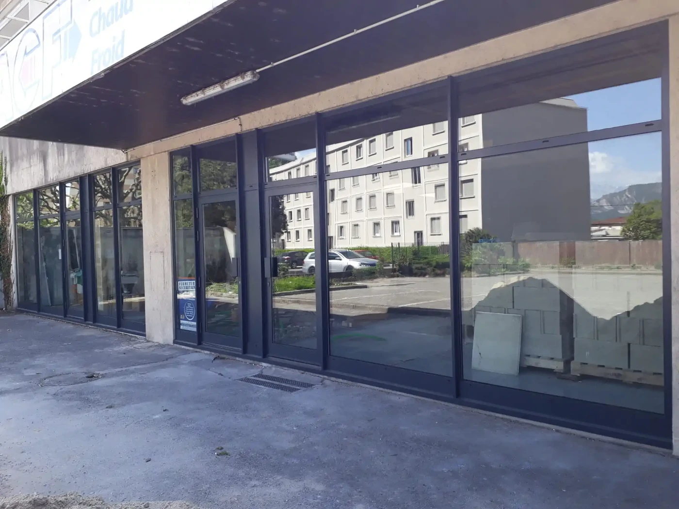 Rénovation de la devanture d'un magasin